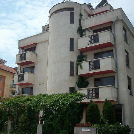 Hotel Neven Primorsko Eksteriør bilde