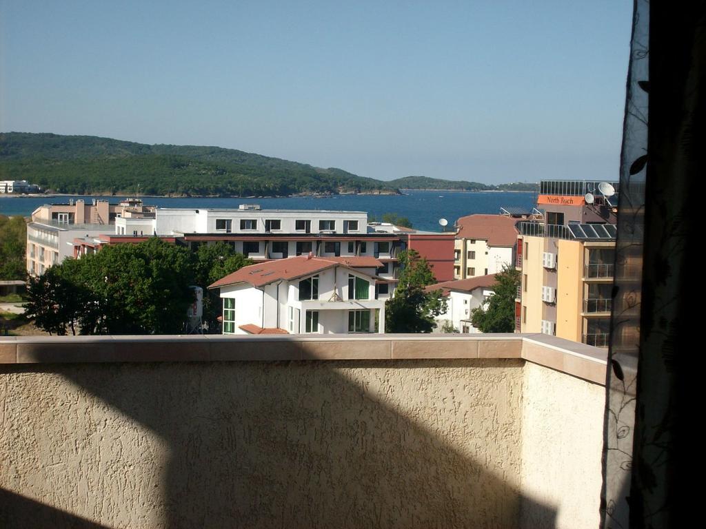 Hotel Neven Primorsko Eksteriør bilde